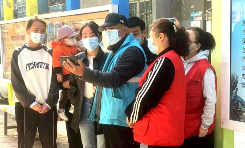 甘肃ng电子游戏组织收看党的二十大开幕会盛况 - ng电子游戏 